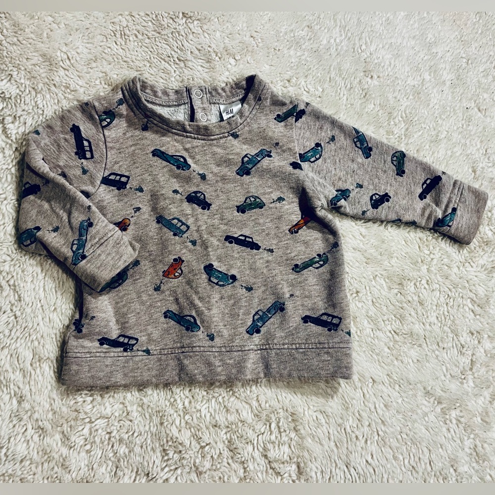 H&M Gray Kids Sweatshirt with Multicolor Car Prints